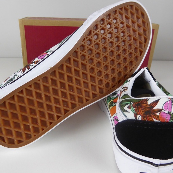 Vans Old Skool Tropic Floral Canvas Suede Sneakers - Picture 6 of 7